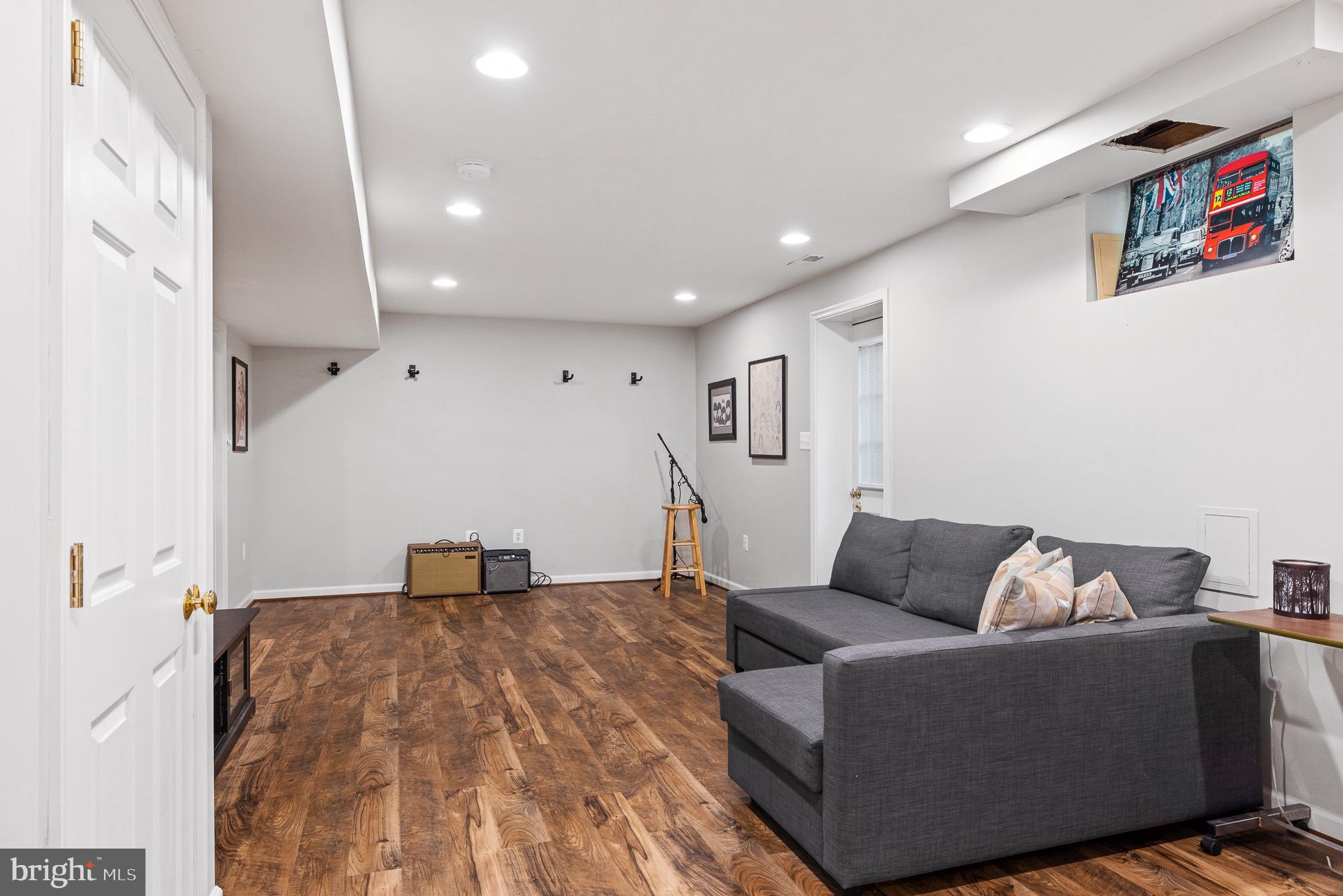 LEE'S HILL NORTH - Residential