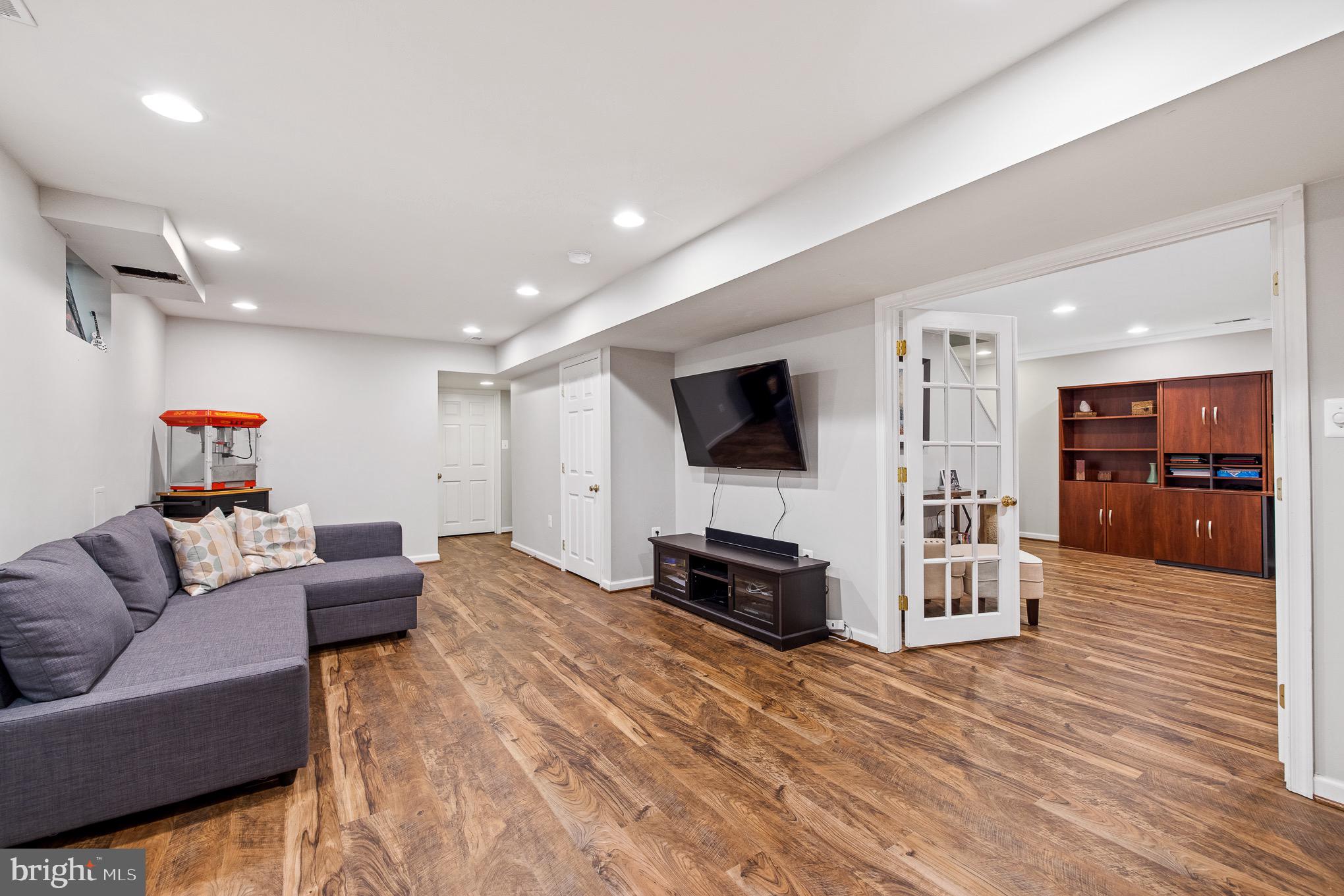 LEE'S HILL NORTH - Residential