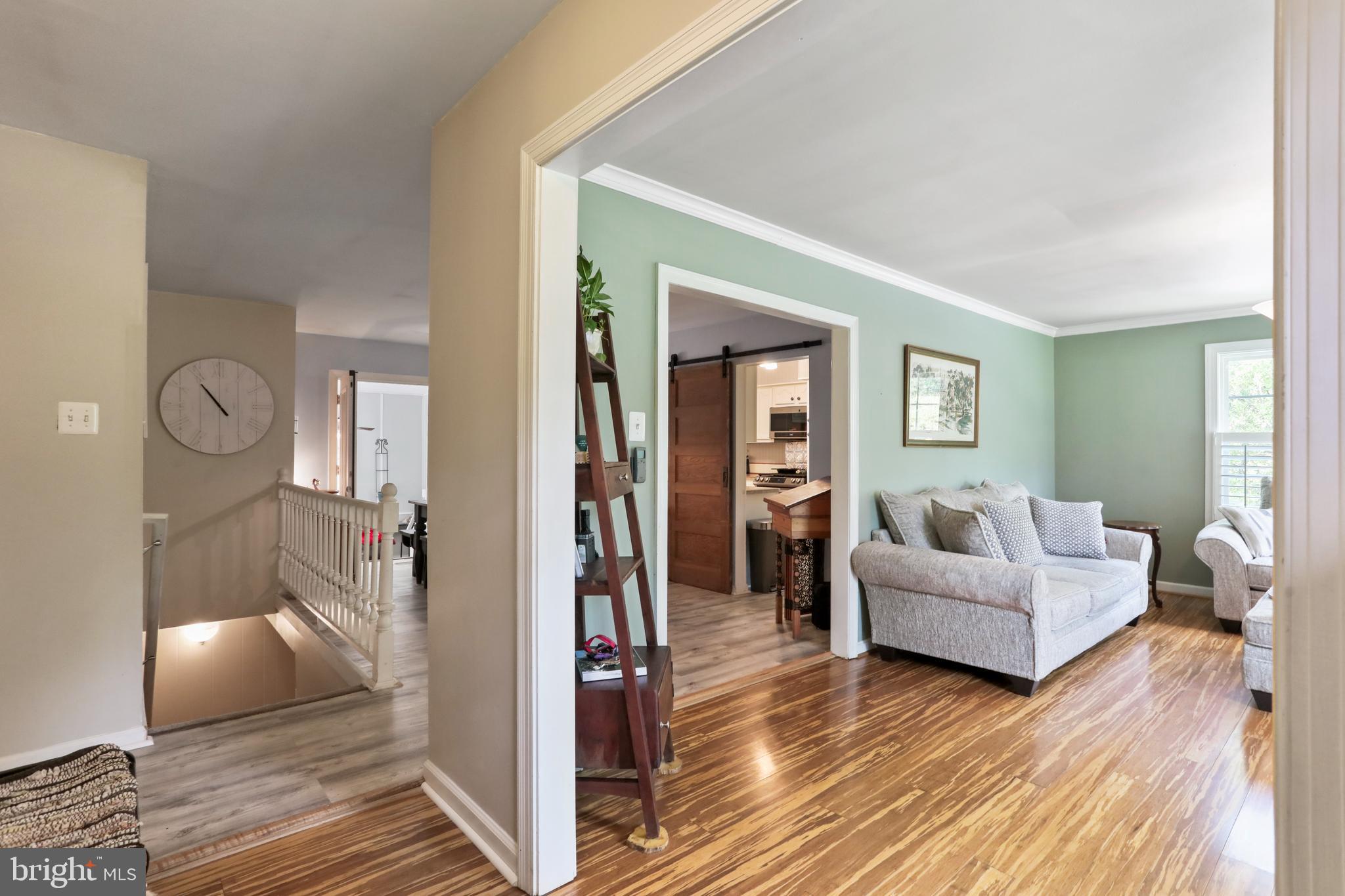 KEYES FERRY ACRES - Residential