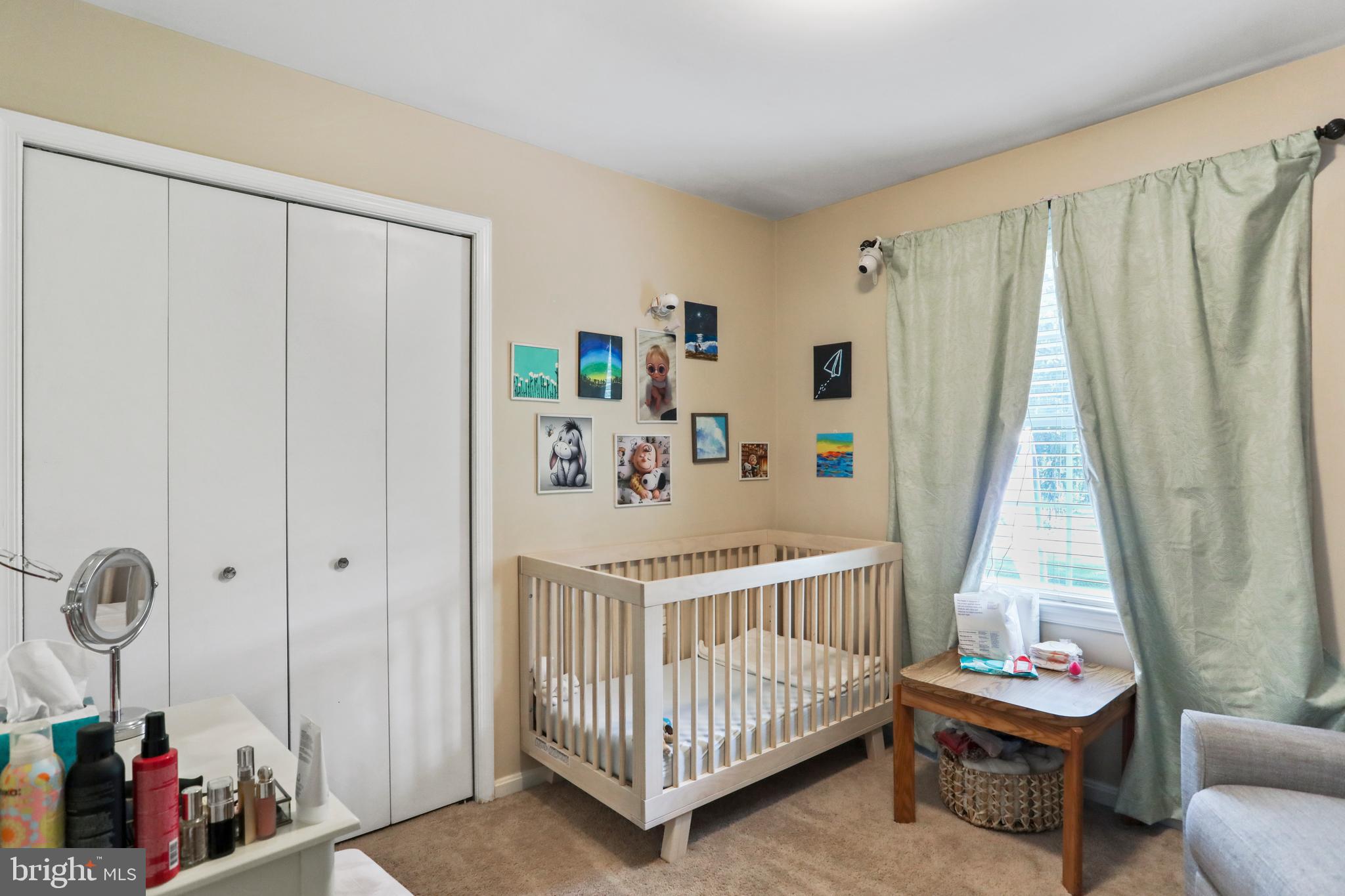 KEYES FERRY ACRES - Residential