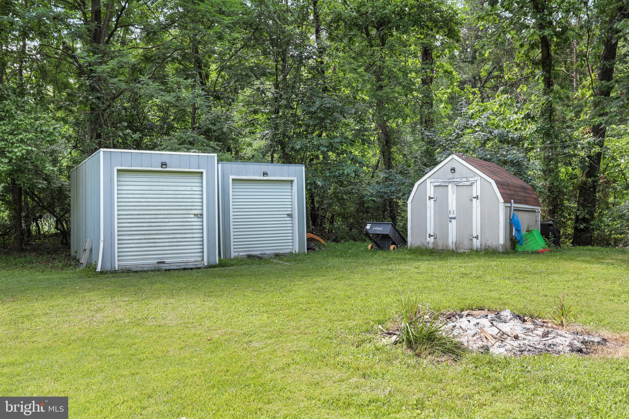 KEYES FERRY ACRES - Residential