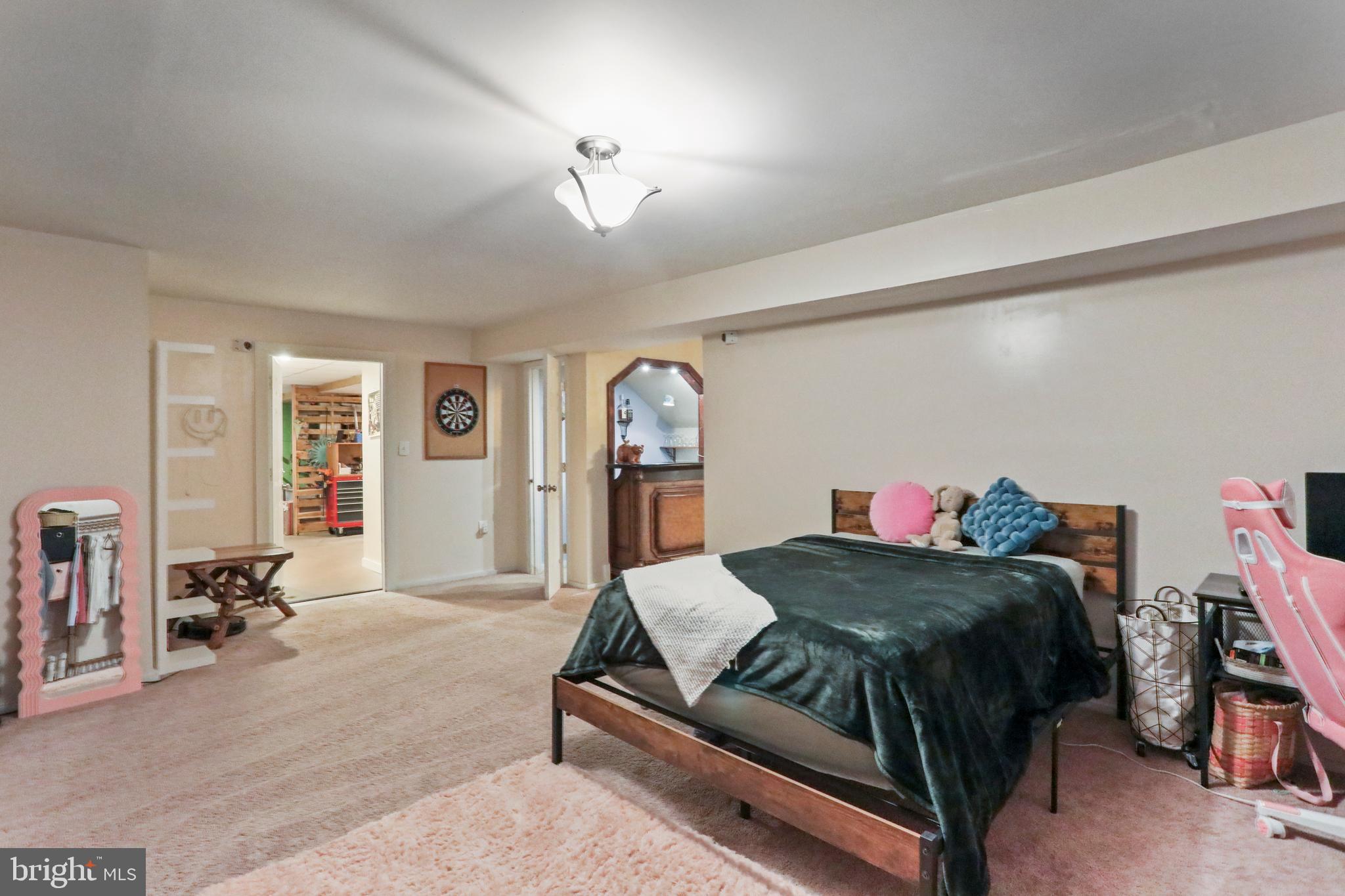 KEYES FERRY ACRES - Residential