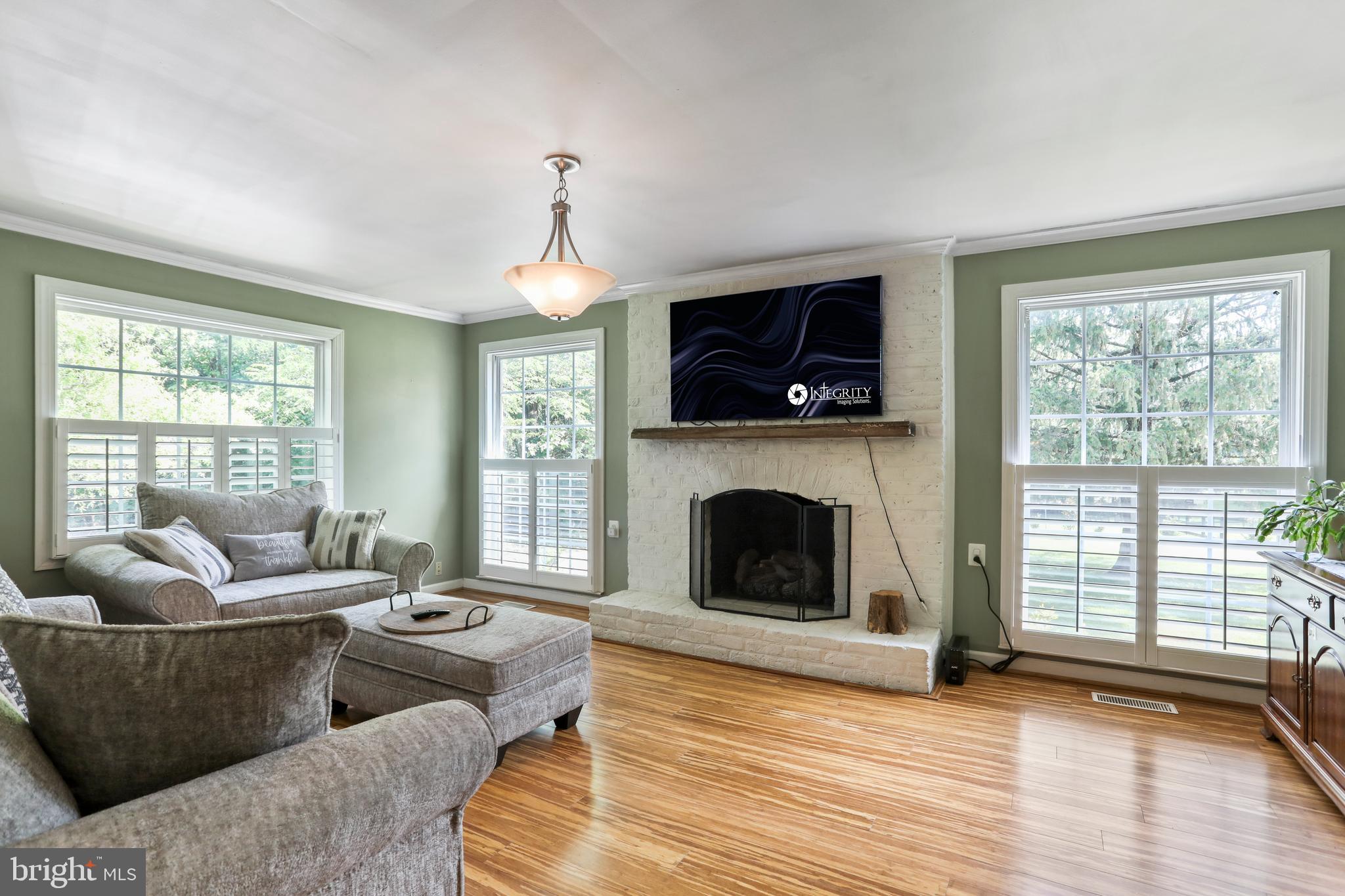 KEYES FERRY ACRES - Residential