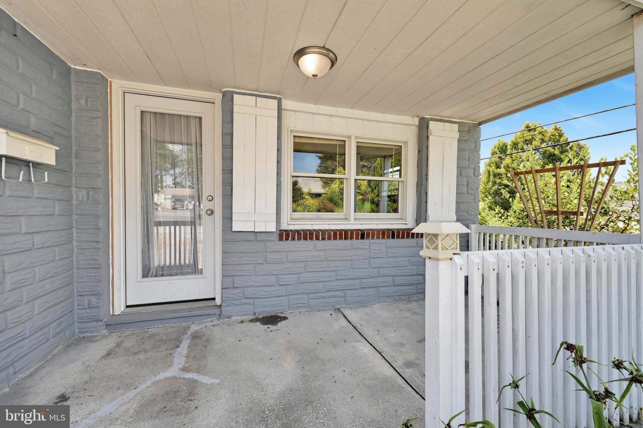 350 CEDAR LANE