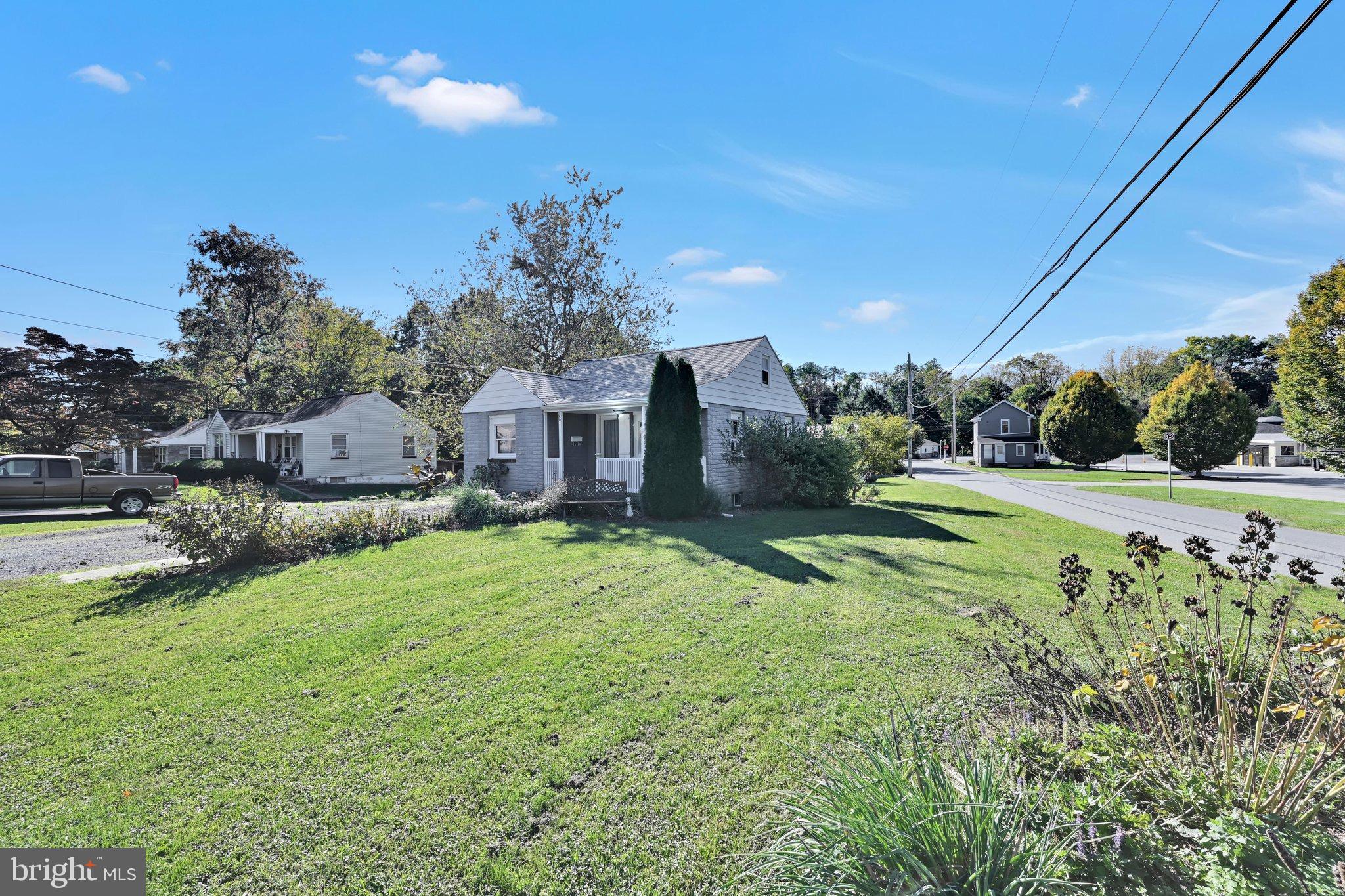 350 CEDAR LANE