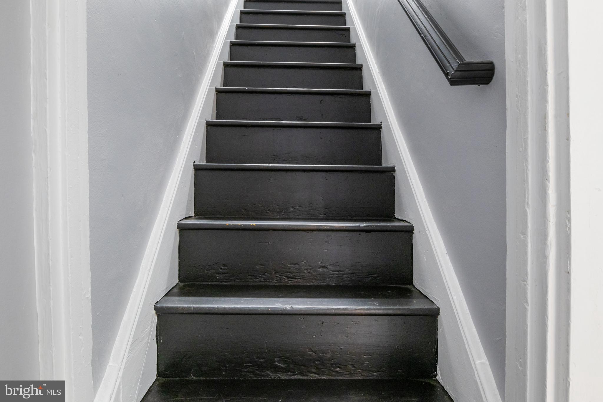 CABBAGE HILL - Residential