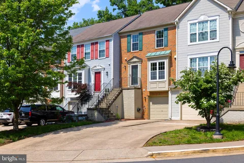 45599 Whitcomb Square, Sterling, VA MLS: VALO2092998