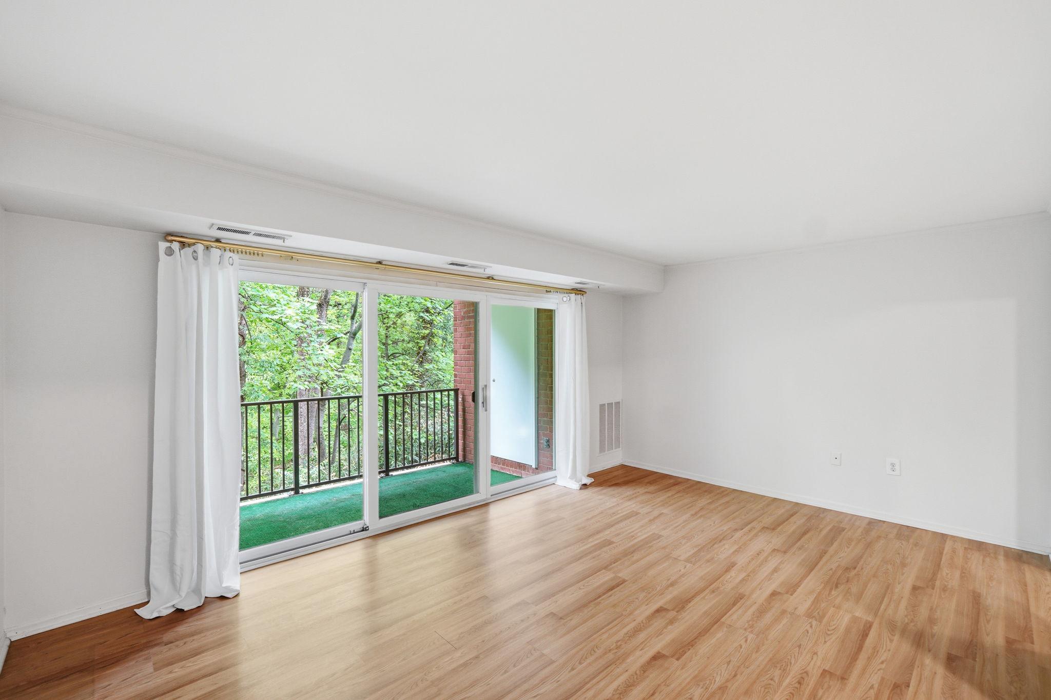 PLYMOUTH GARDENS - Residential