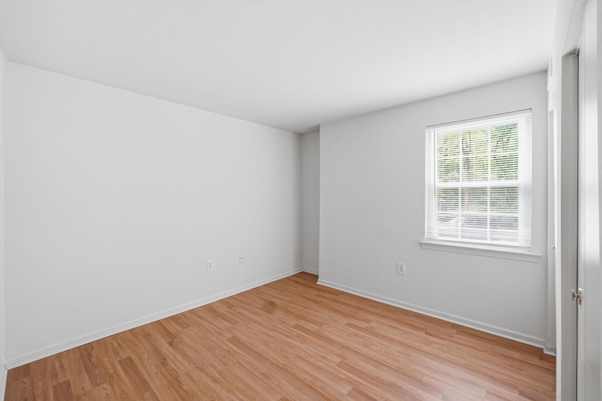 PLYMOUTH GARDENS - Residential