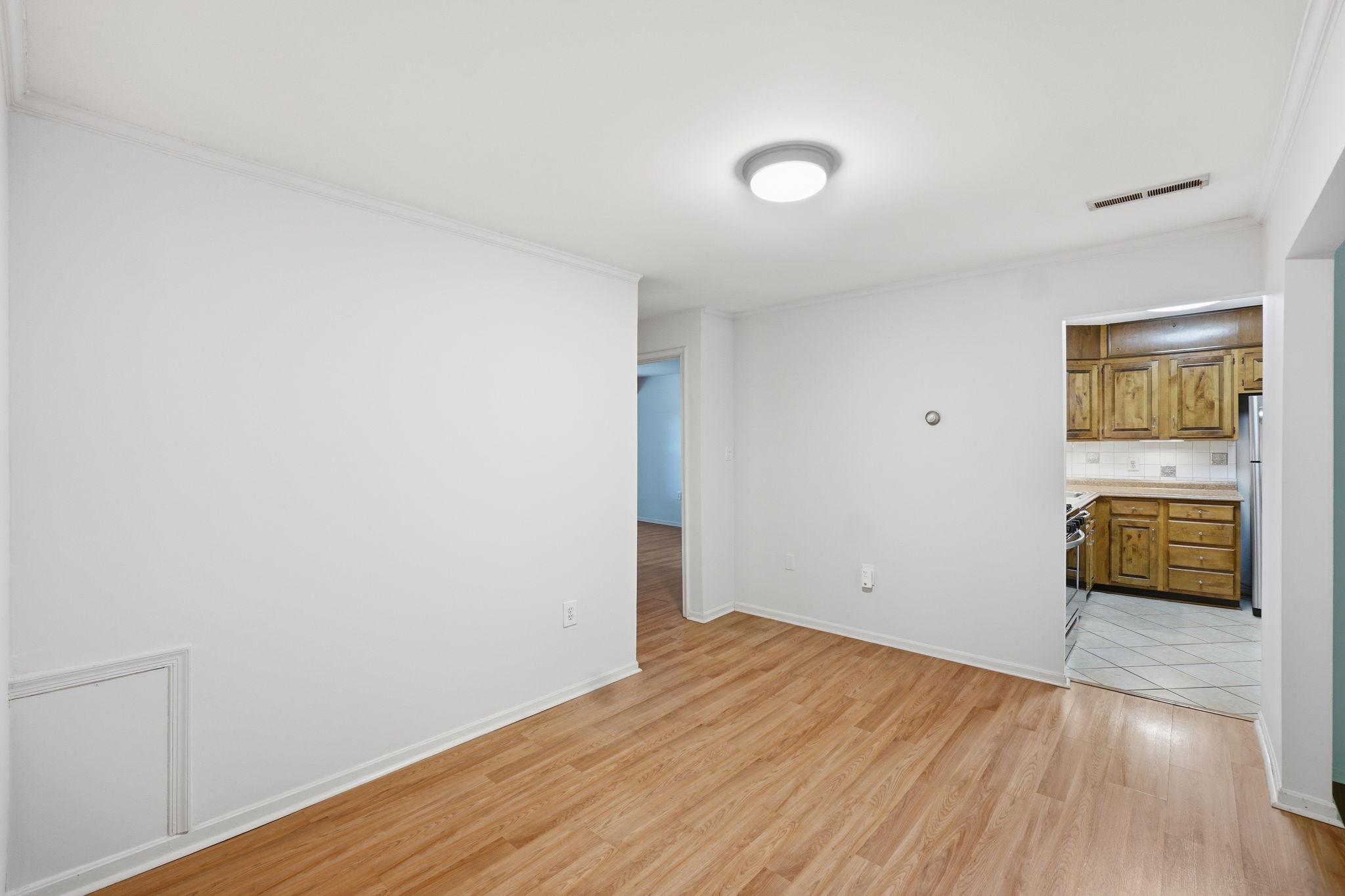 PLYMOUTH GARDENS - Residential