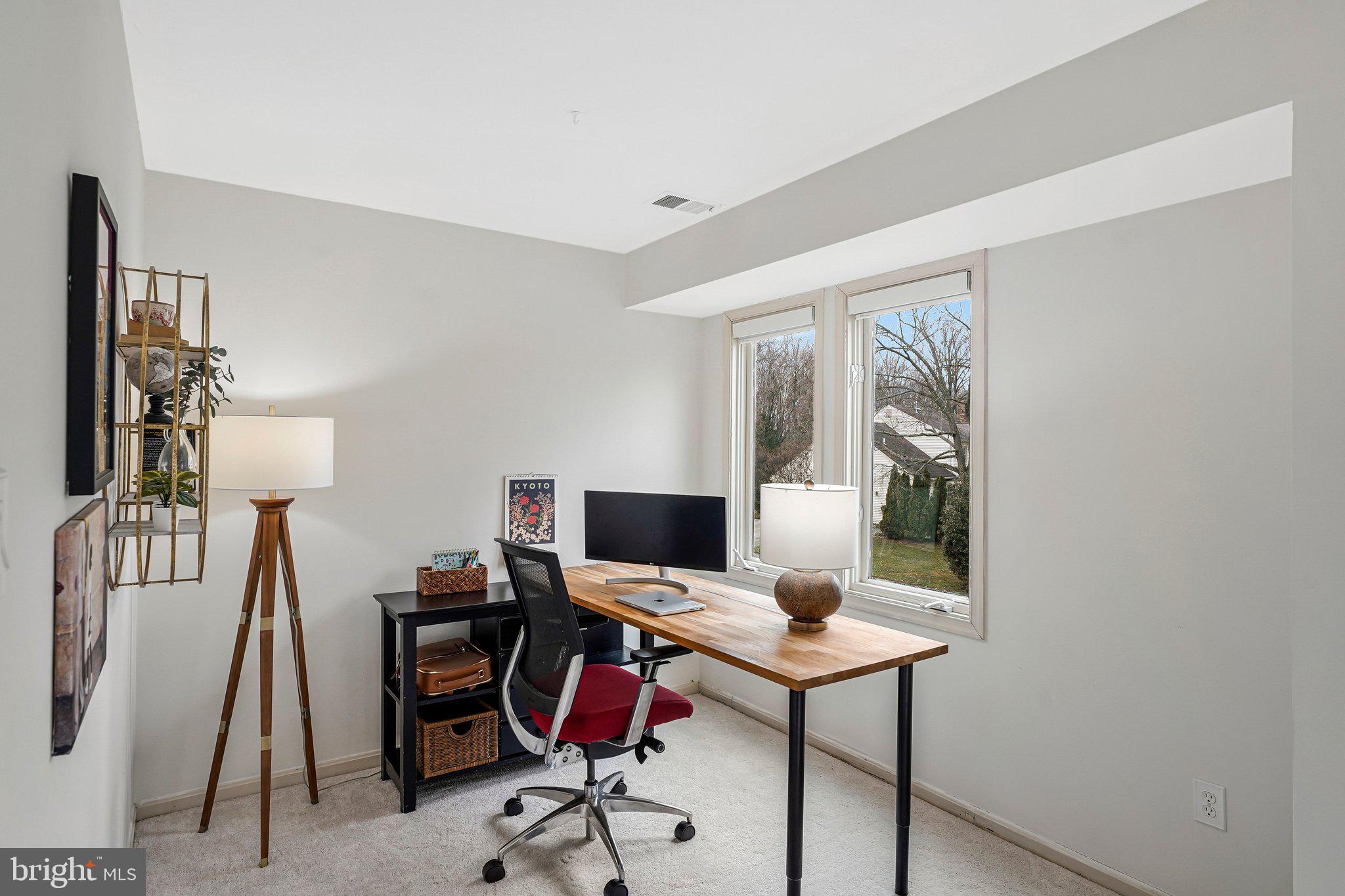 HAWTHORNE ESTATES - Residential