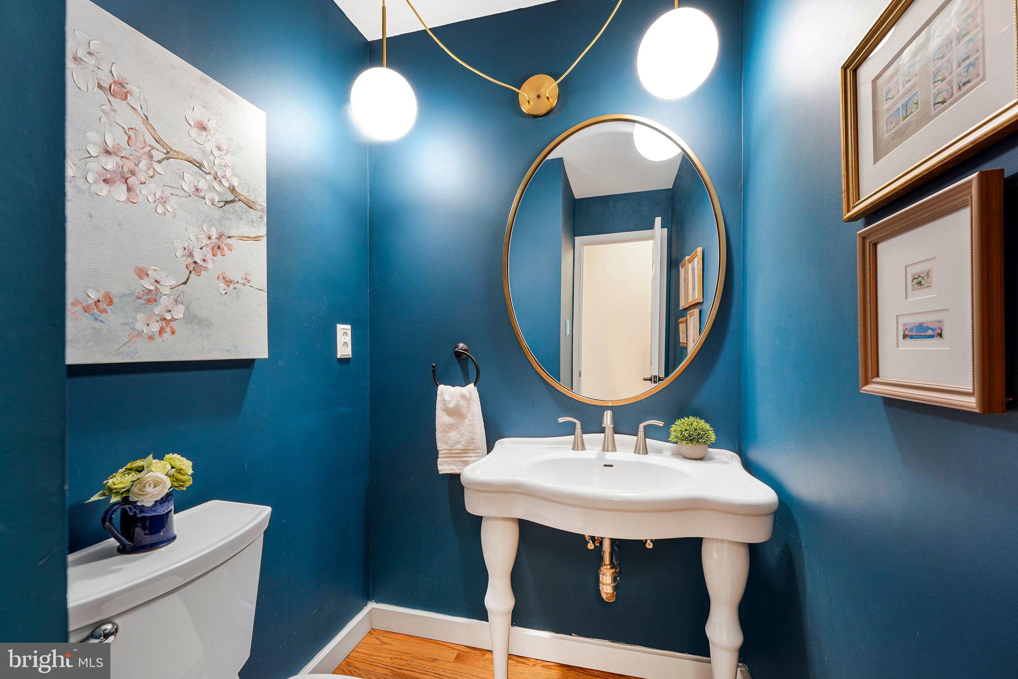 HAWTHORNE ESTATES - Residential