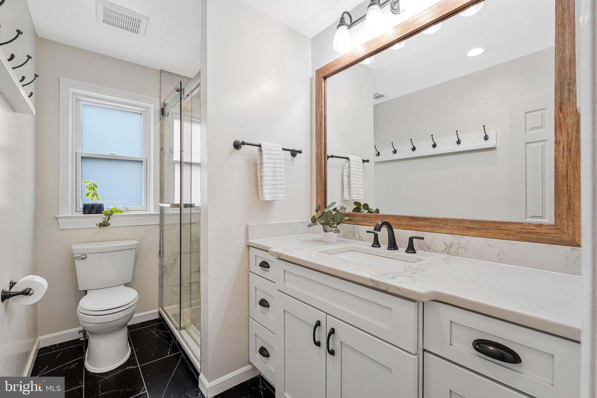 HAWTHORNE ESTATES - Residential