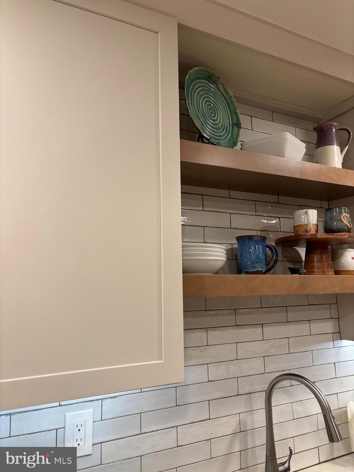 9501 BLYTHE DALE COURT