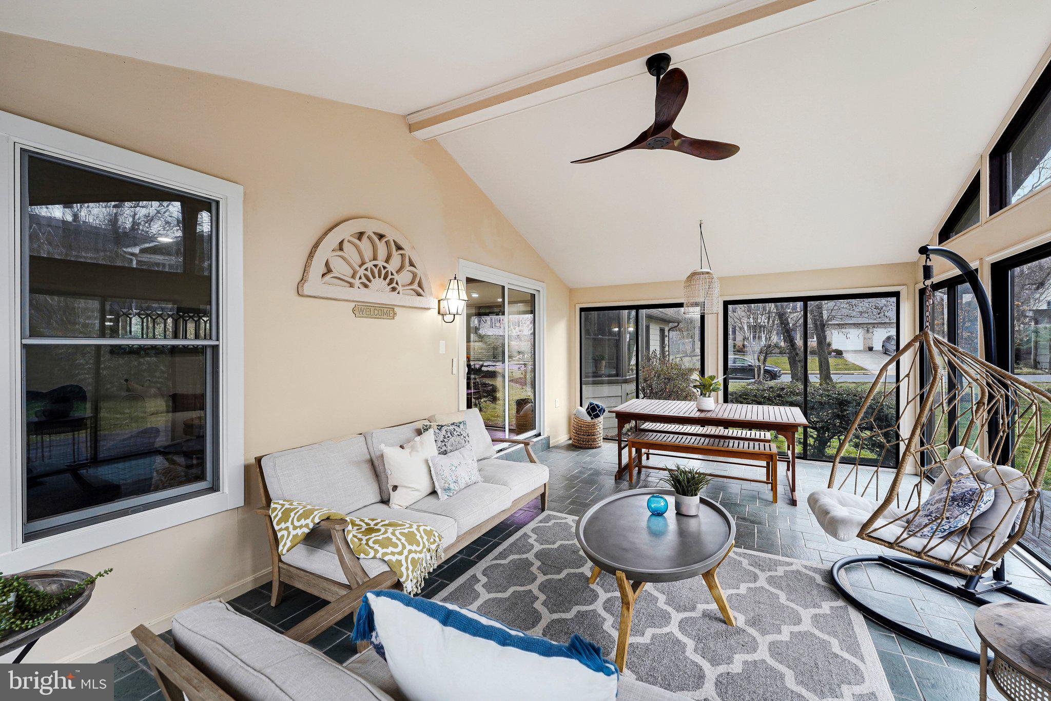 HAWTHORNE ESTATES - Residential