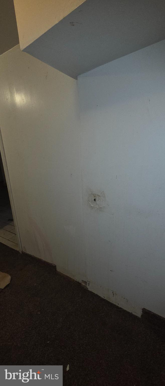 WOODLAWN - Residential