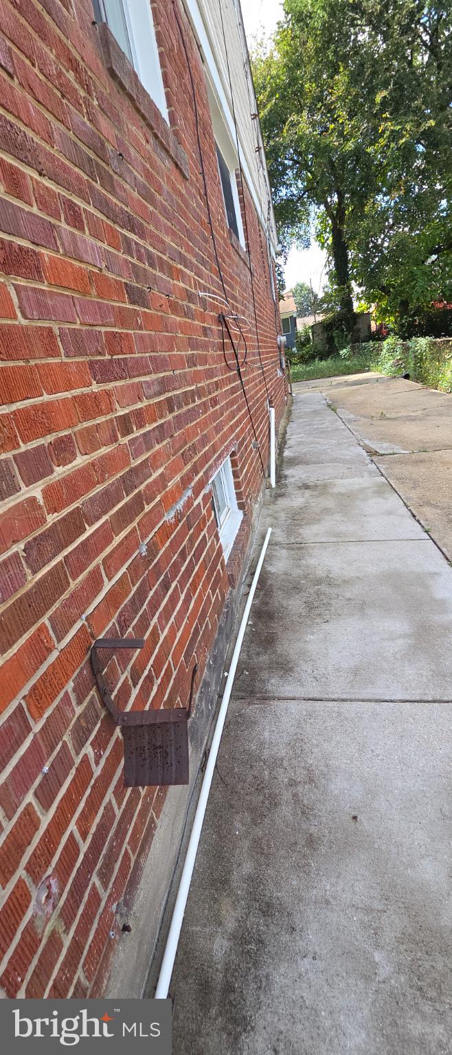 WOODLAWN - Residential