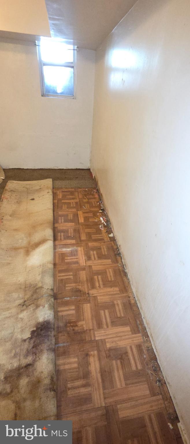 WOODLAWN - Residential