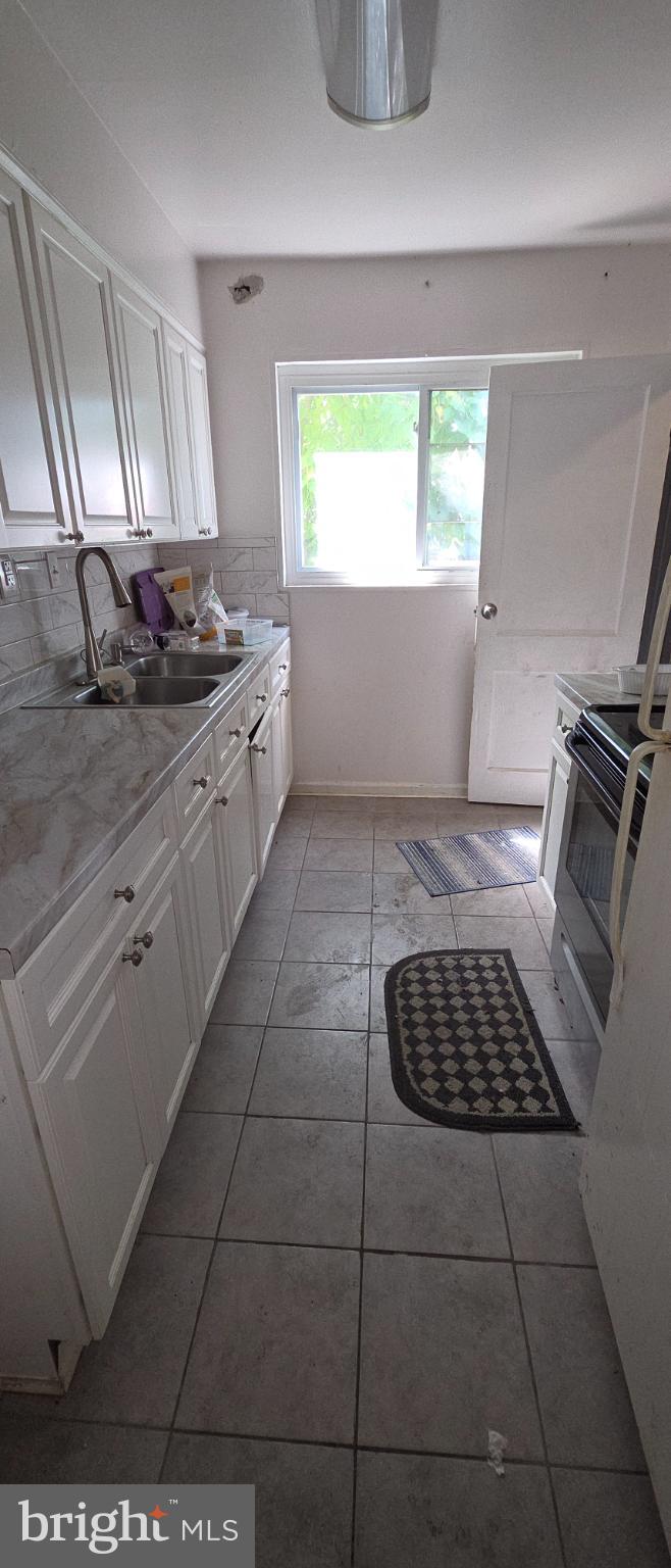 WOODLAWN - Residential