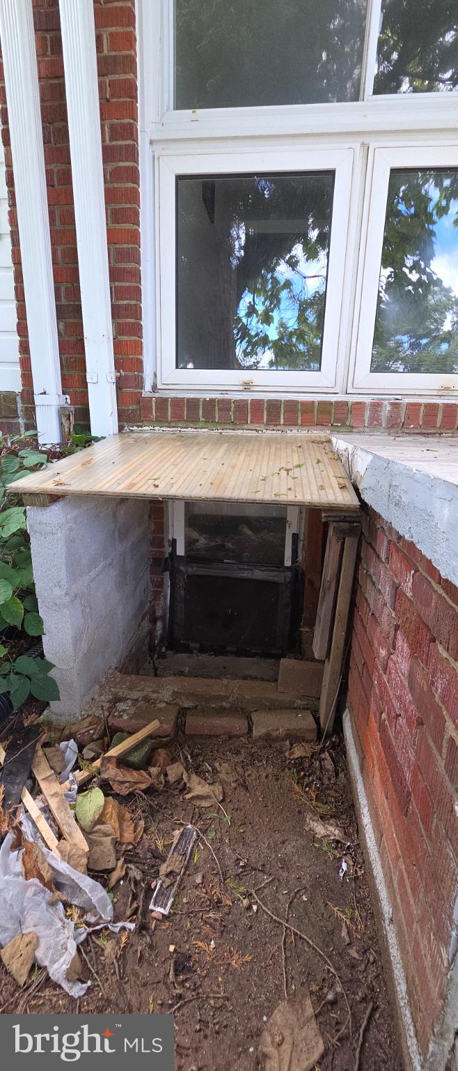 WOODLAWN - Residential