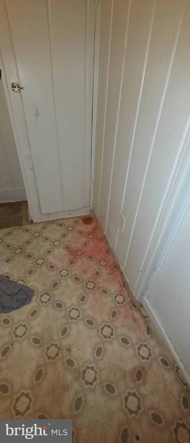 WOODLAWN - Residential