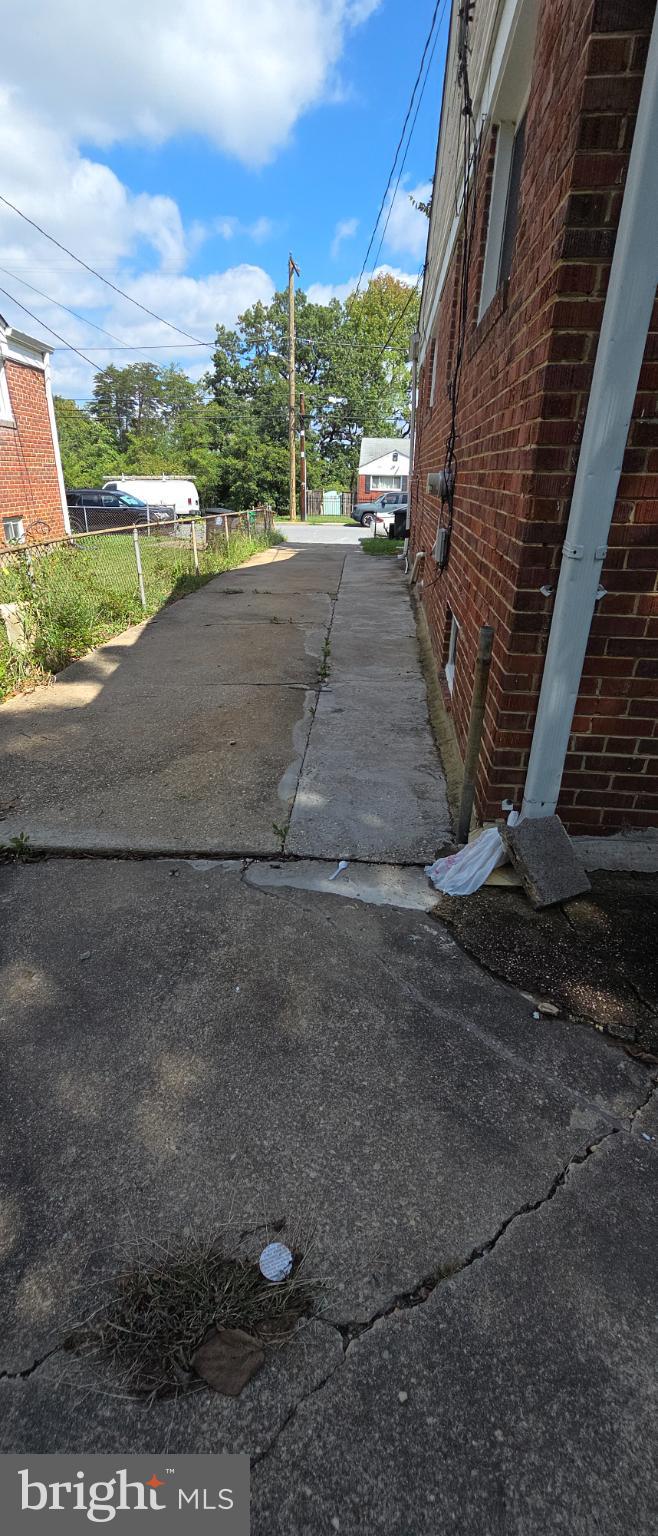 WOODLAWN - Residential