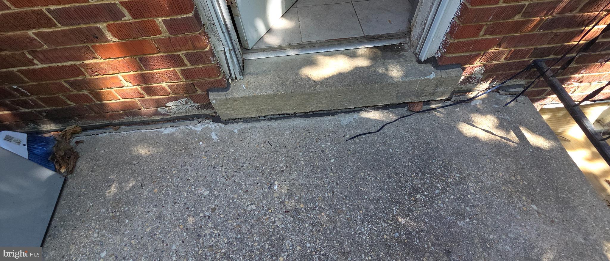 WOODLAWN - Residential