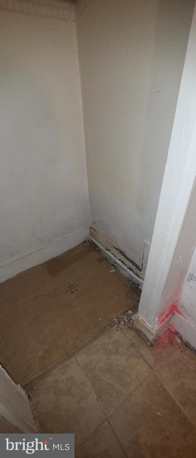 WOODLAWN - Residential