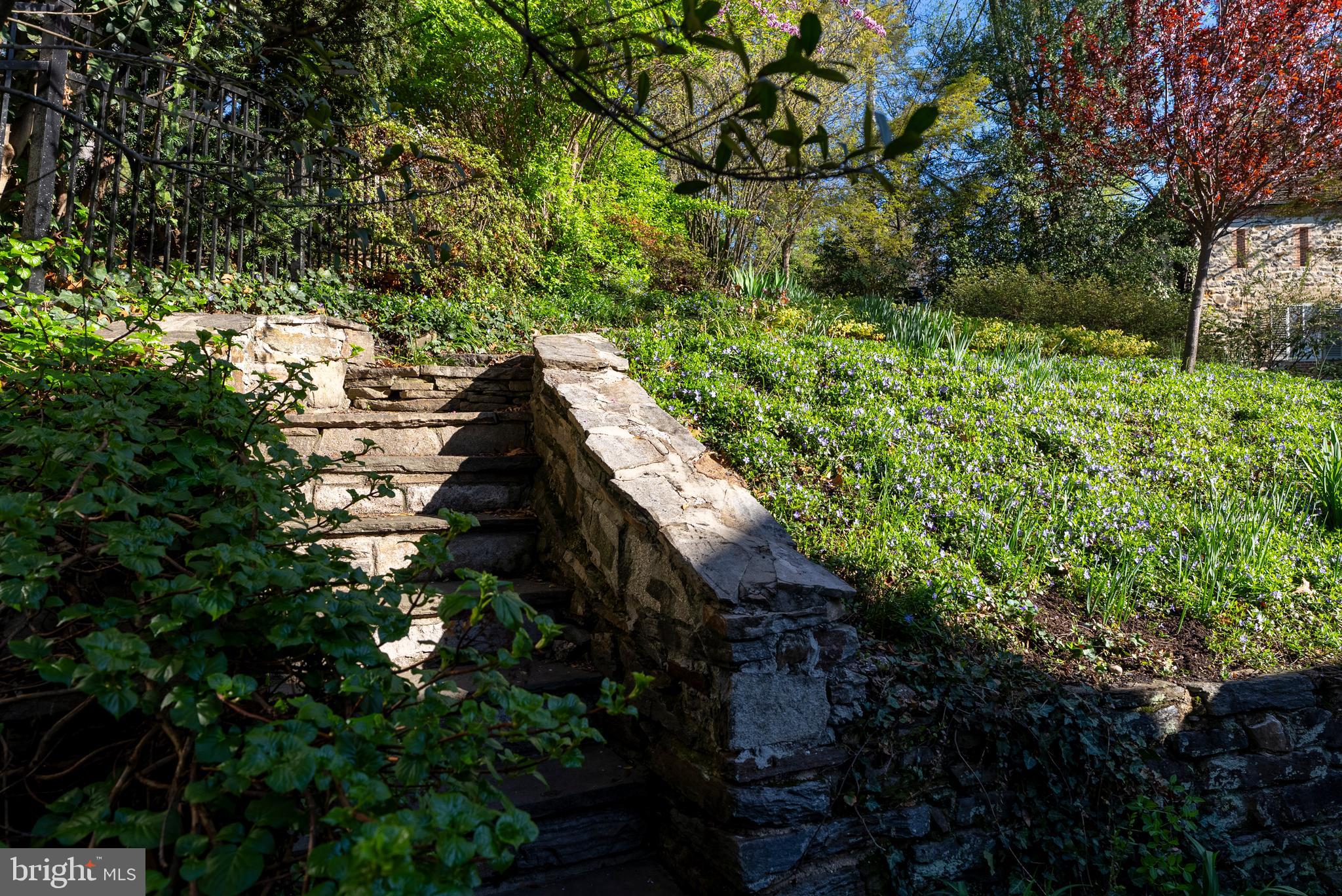 HOMELAND HISTORIC DISTRICT - Residential