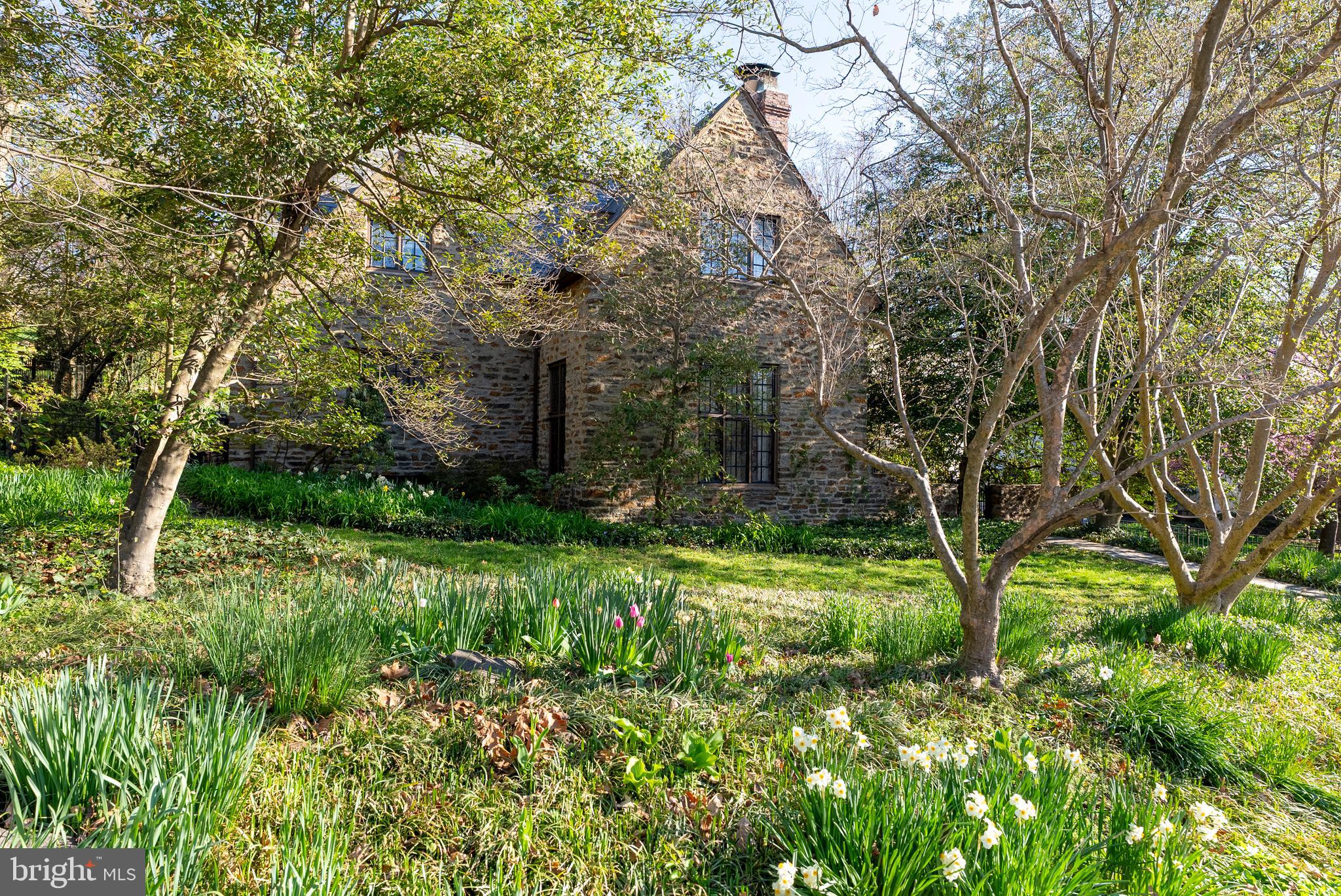 HOMELAND HISTORIC DISTRICT - Residential