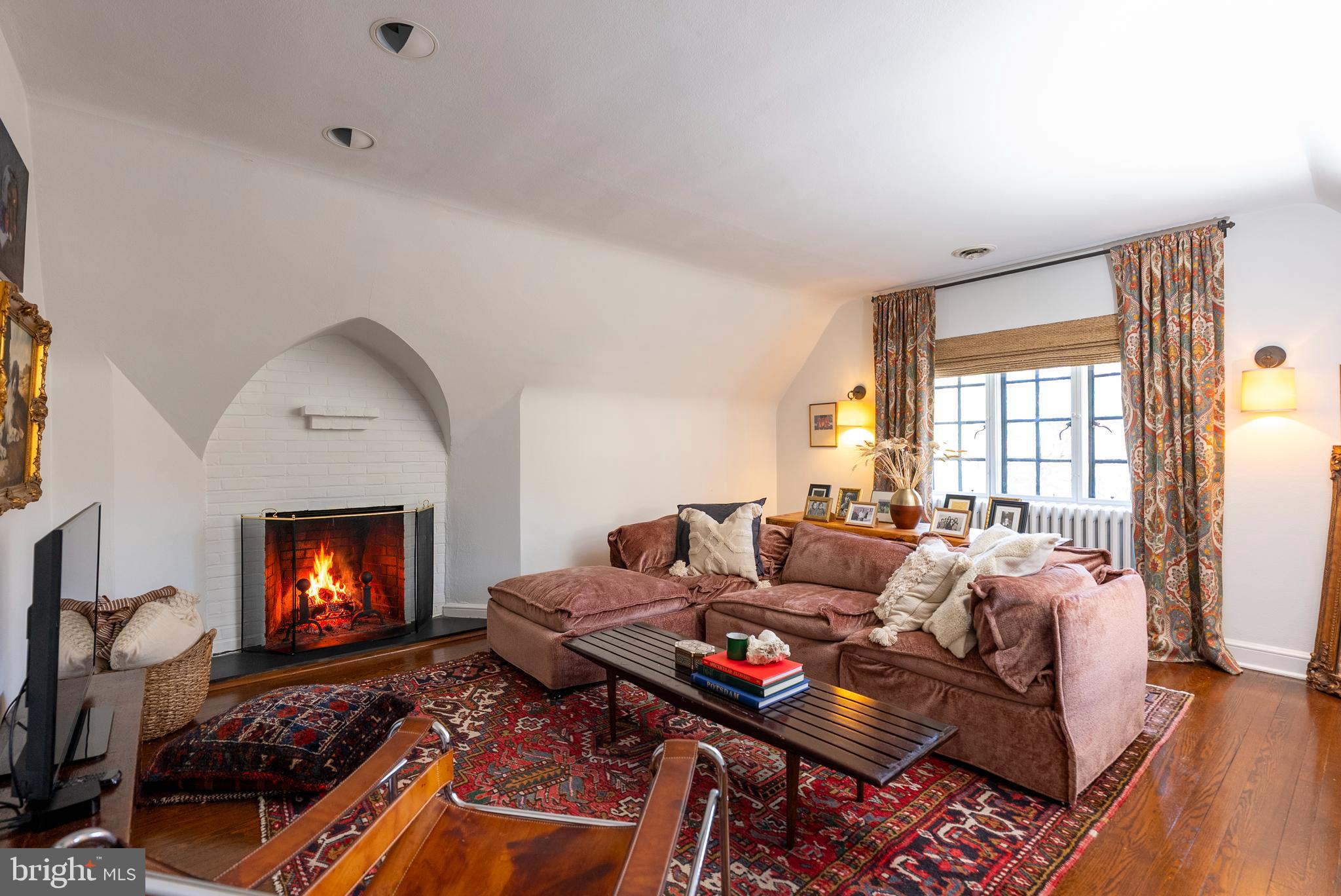 HOMELAND HISTORIC DISTRICT - Residential