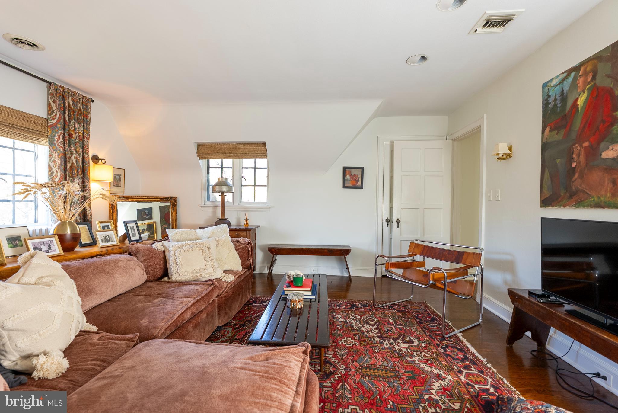 HOMELAND HISTORIC DISTRICT - Residential