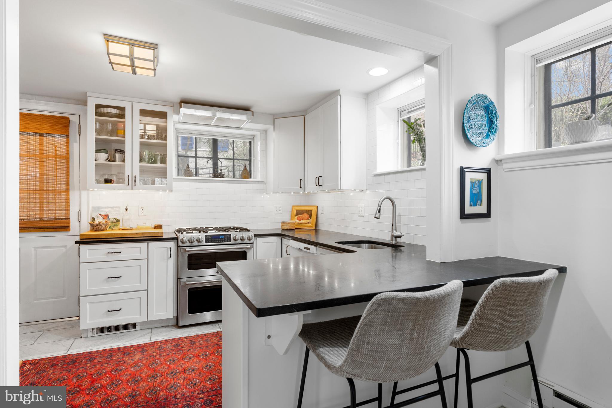 HOMELAND HISTORIC DISTRICT - Residential