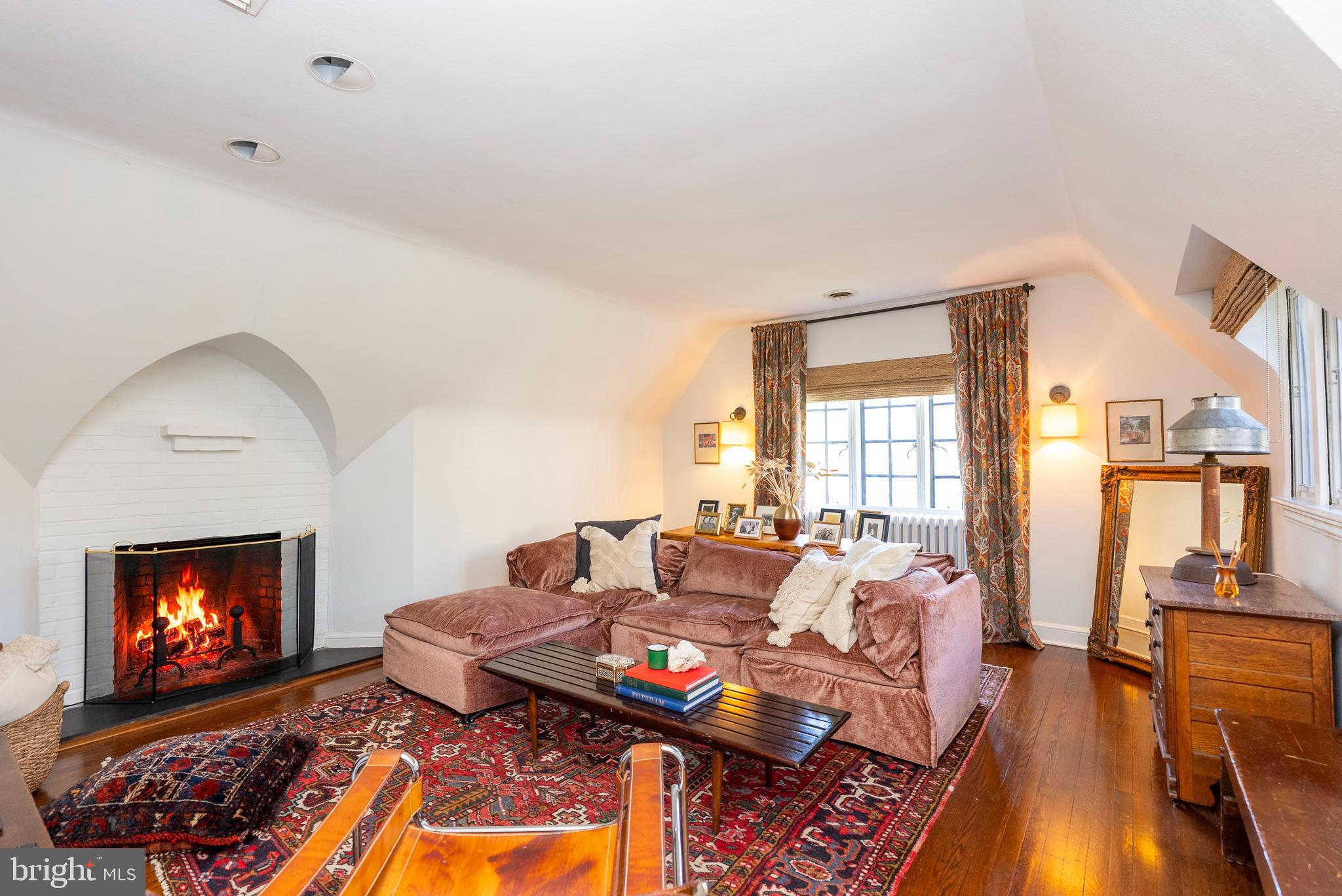 HOMELAND HISTORIC DISTRICT - Residential