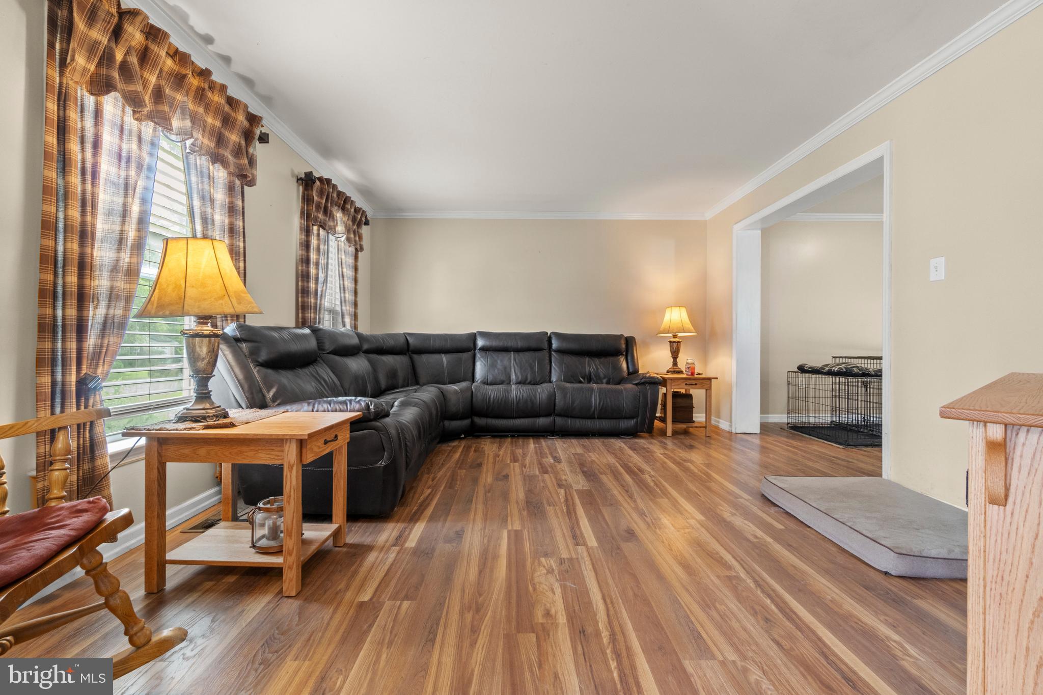 93 RIVER DRIVE AVENUE