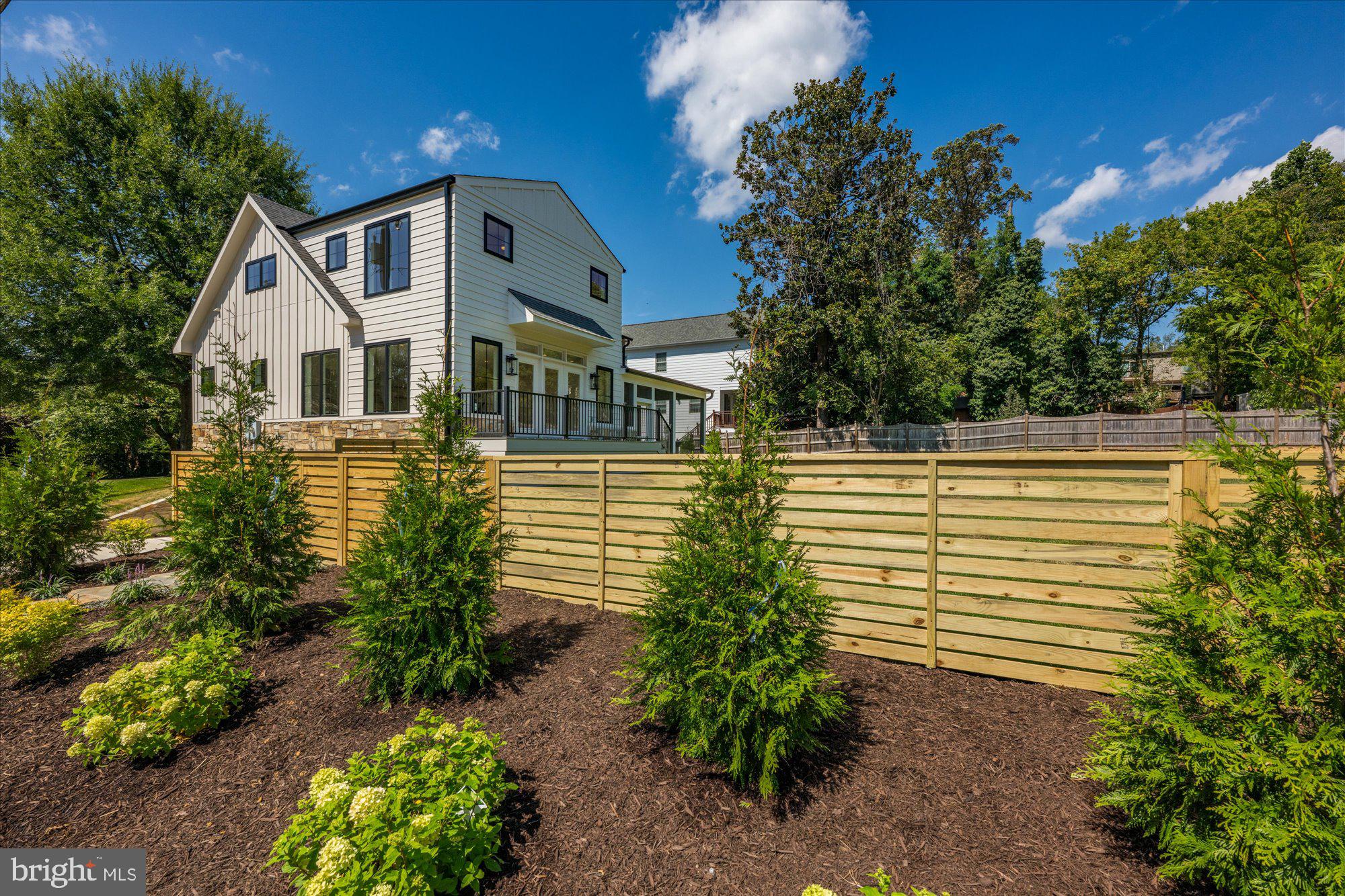 ELLISON HEIGHTS - Residential