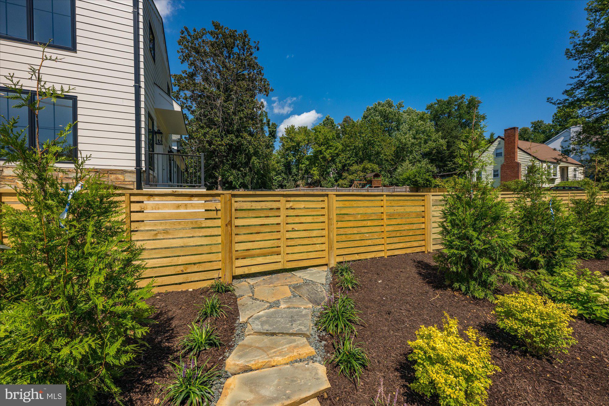 ELLISON HEIGHTS - Residential