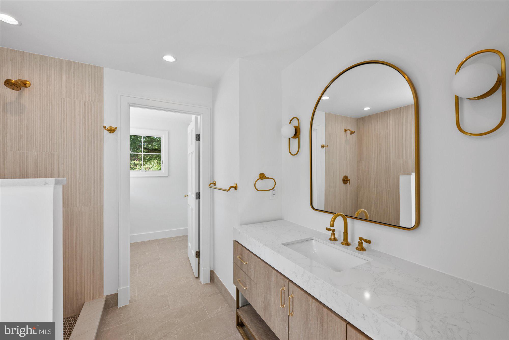 ELLISON HEIGHTS - Residential