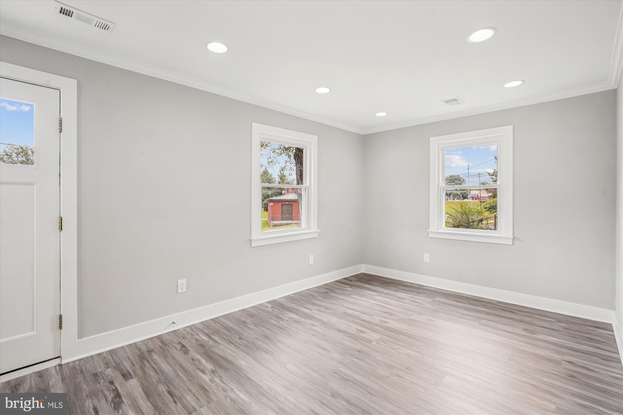 SEAT PLEASANT - Residential