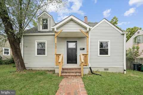 Photo of 600 64th Avenue, CAPITOL HEIGHTS, MD 20743 (MLS # MDPG2166774) Photo of 600 64th Avenue, CAPITOL HEIGHTS, MD 20743 (MLS # MDPG2166774)