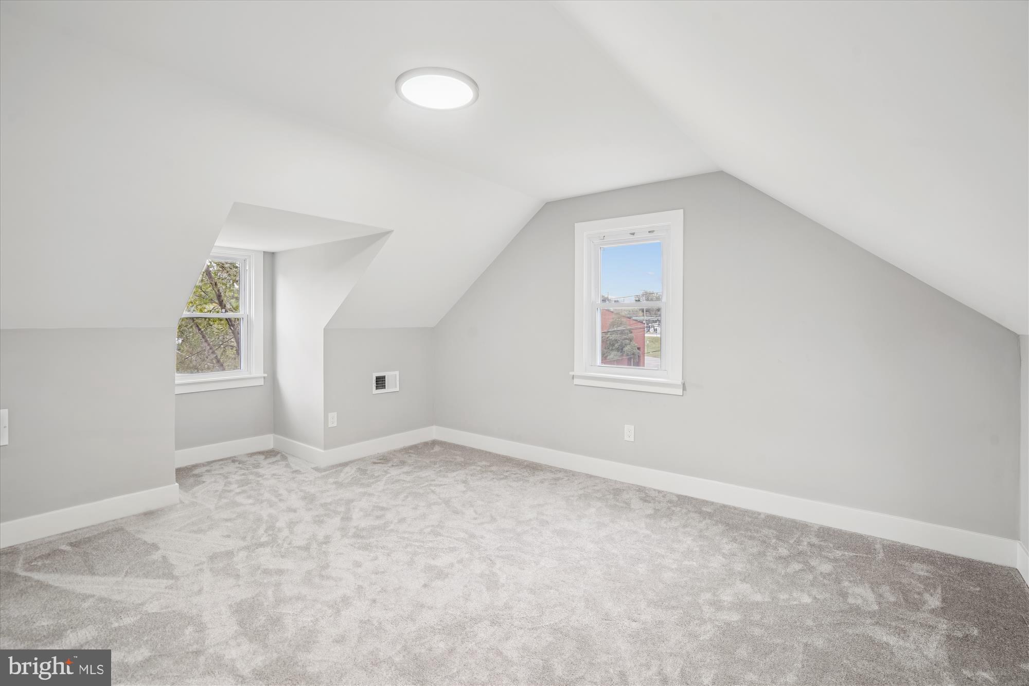 SEAT PLEASANT - Residential