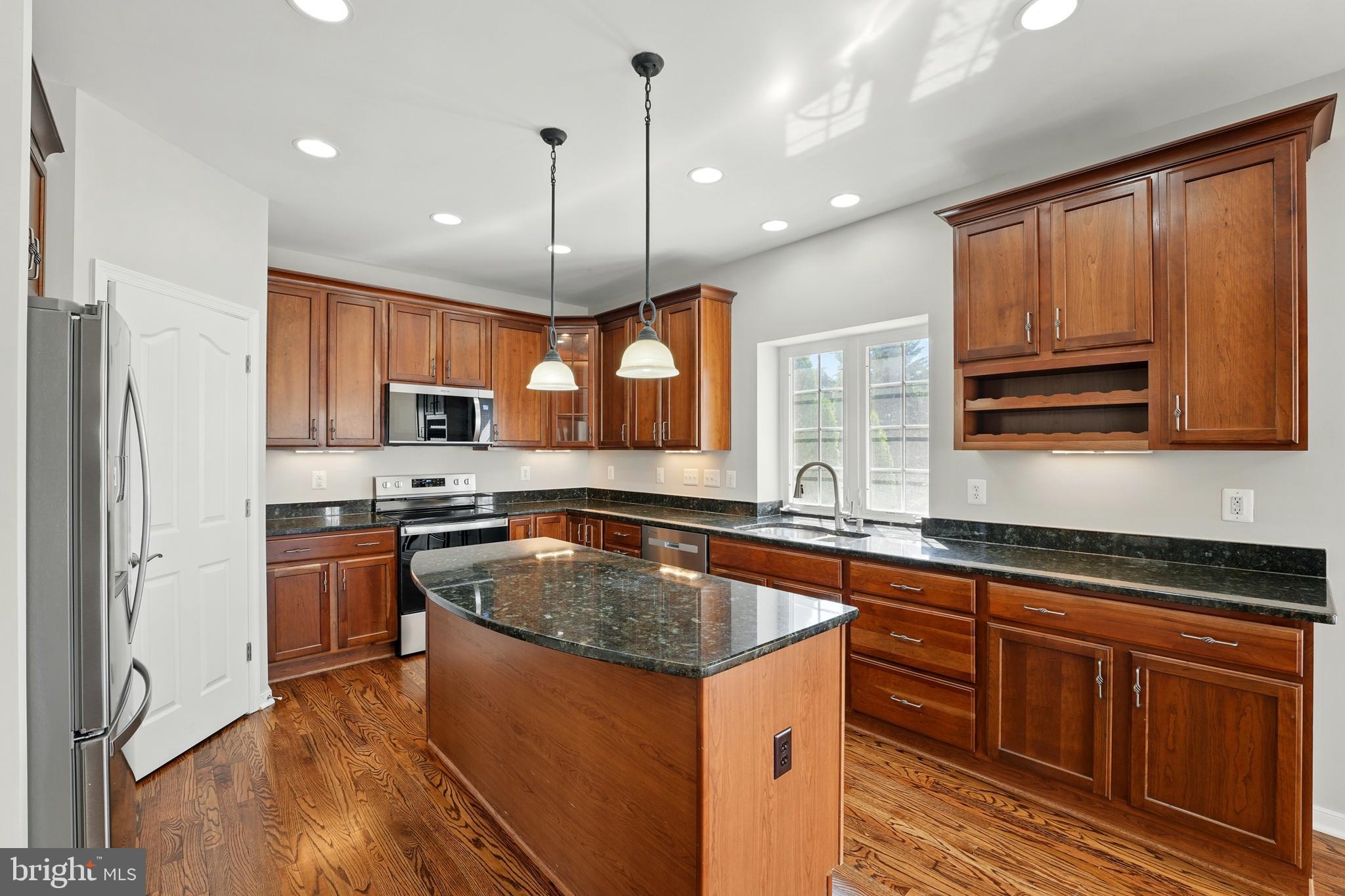 MAGNOLIA GREEN - Residential