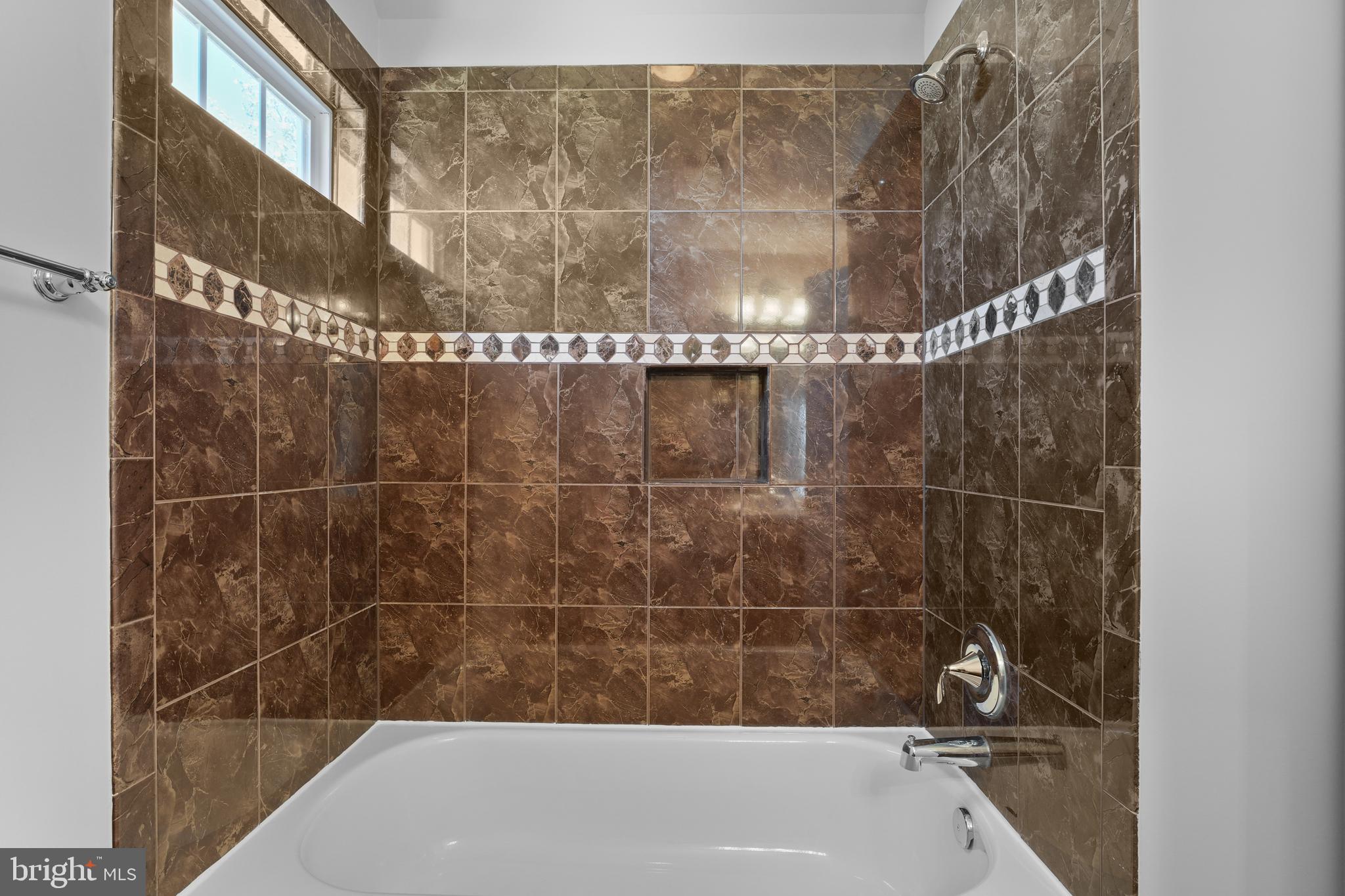 MAGNOLIA GREEN - Residential