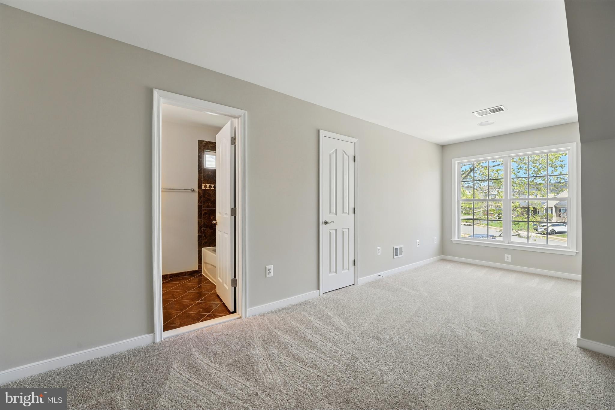 MAGNOLIA GREEN - Residential