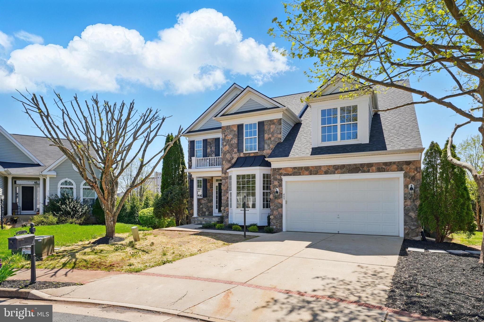 MAGNOLIA GREEN - Residential