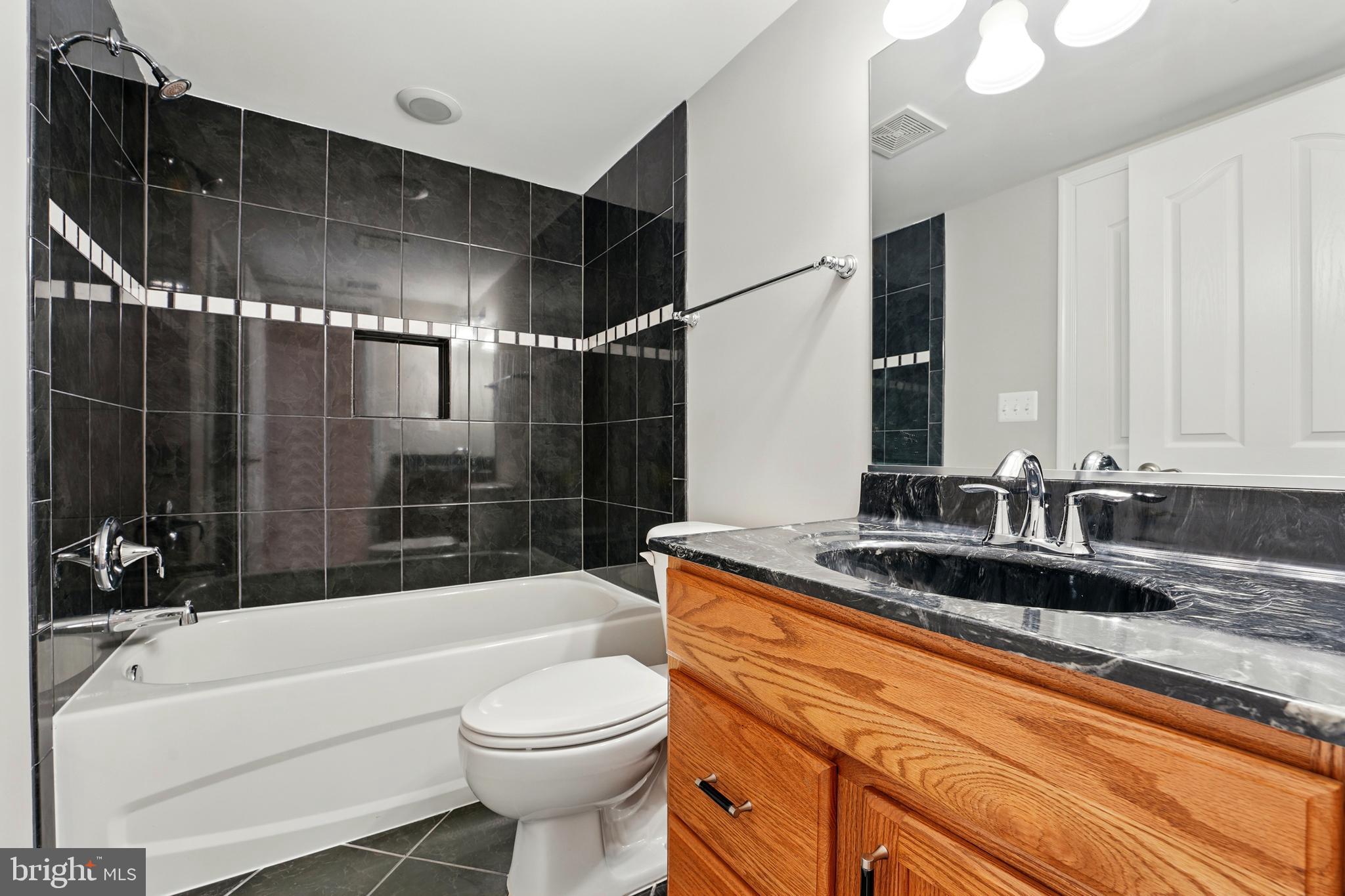 MAGNOLIA GREEN - Residential