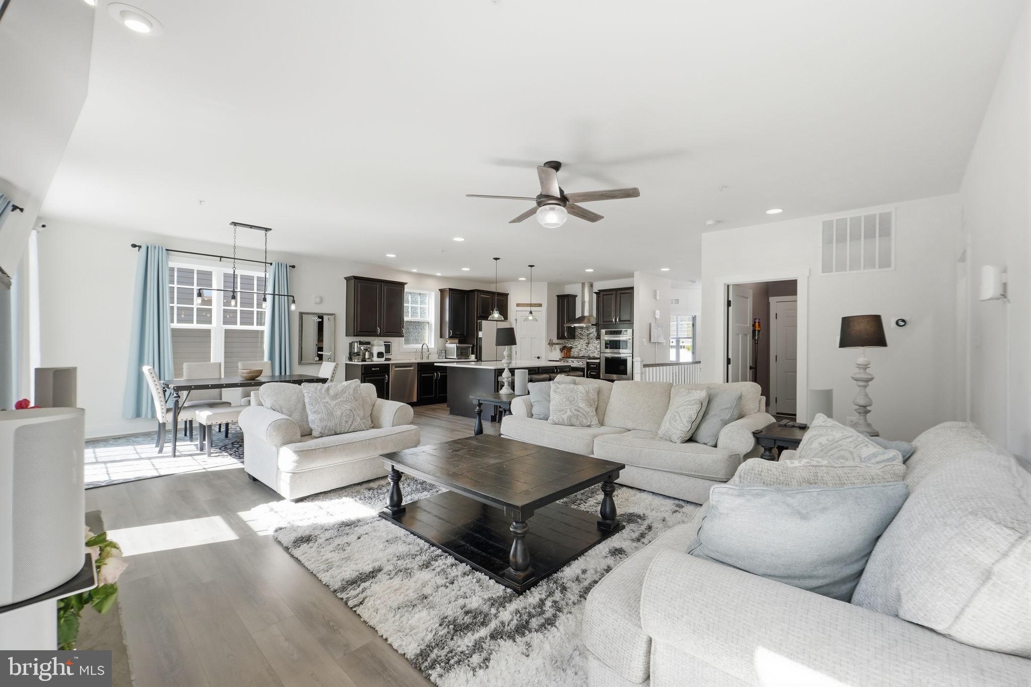 HARVEST RIDGE - Residential