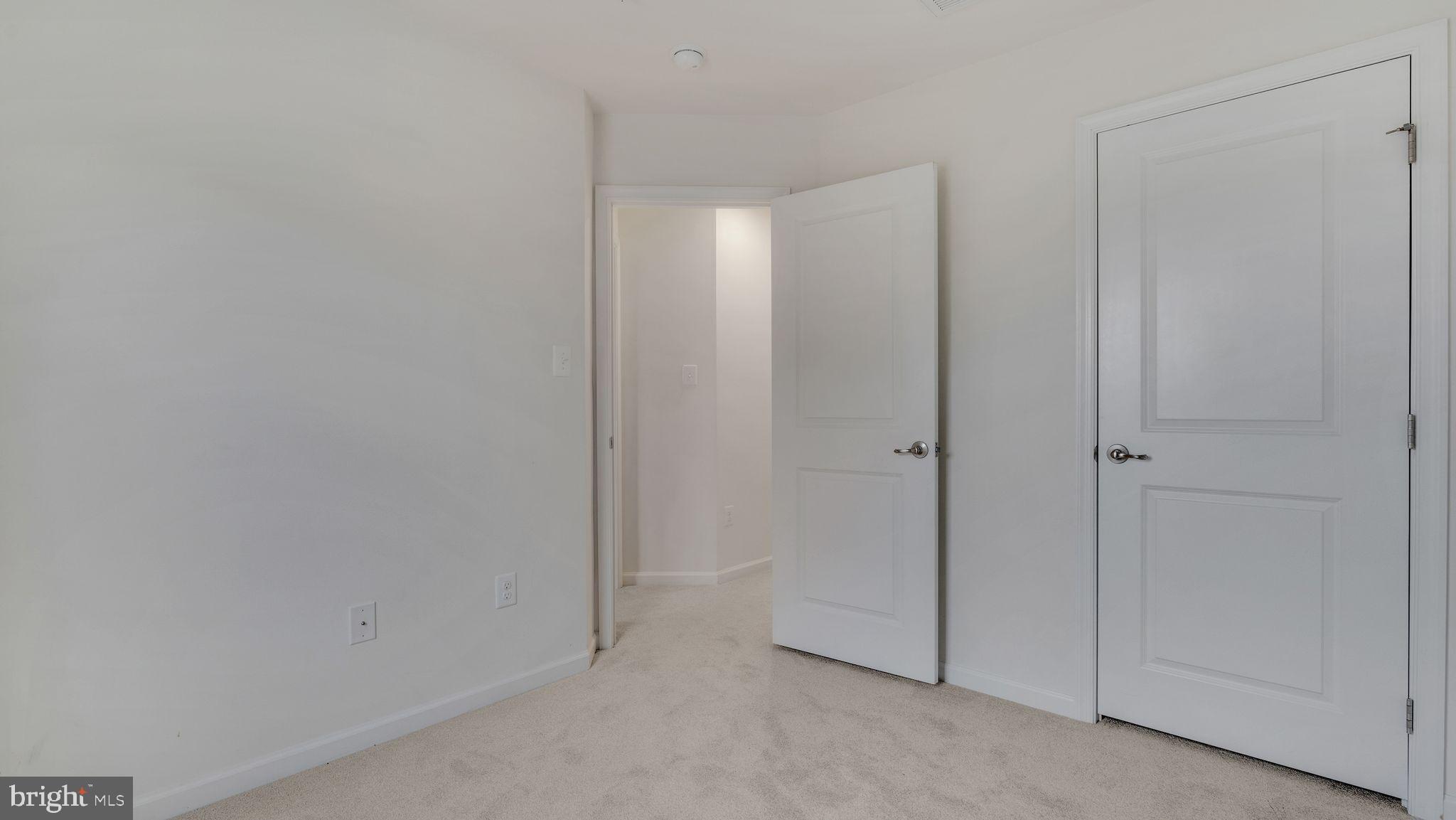 FIELDSIDE AT ST CHARLES - Residential