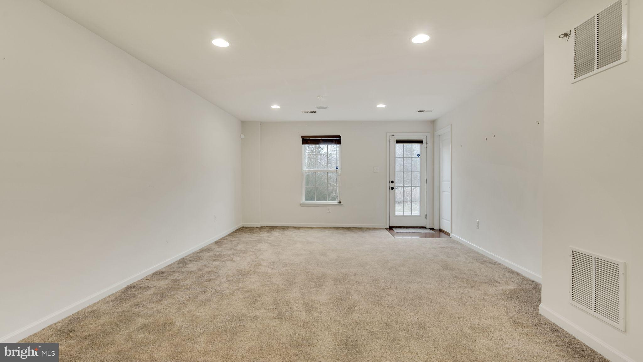 FIELDSIDE AT ST CHARLES - Residential