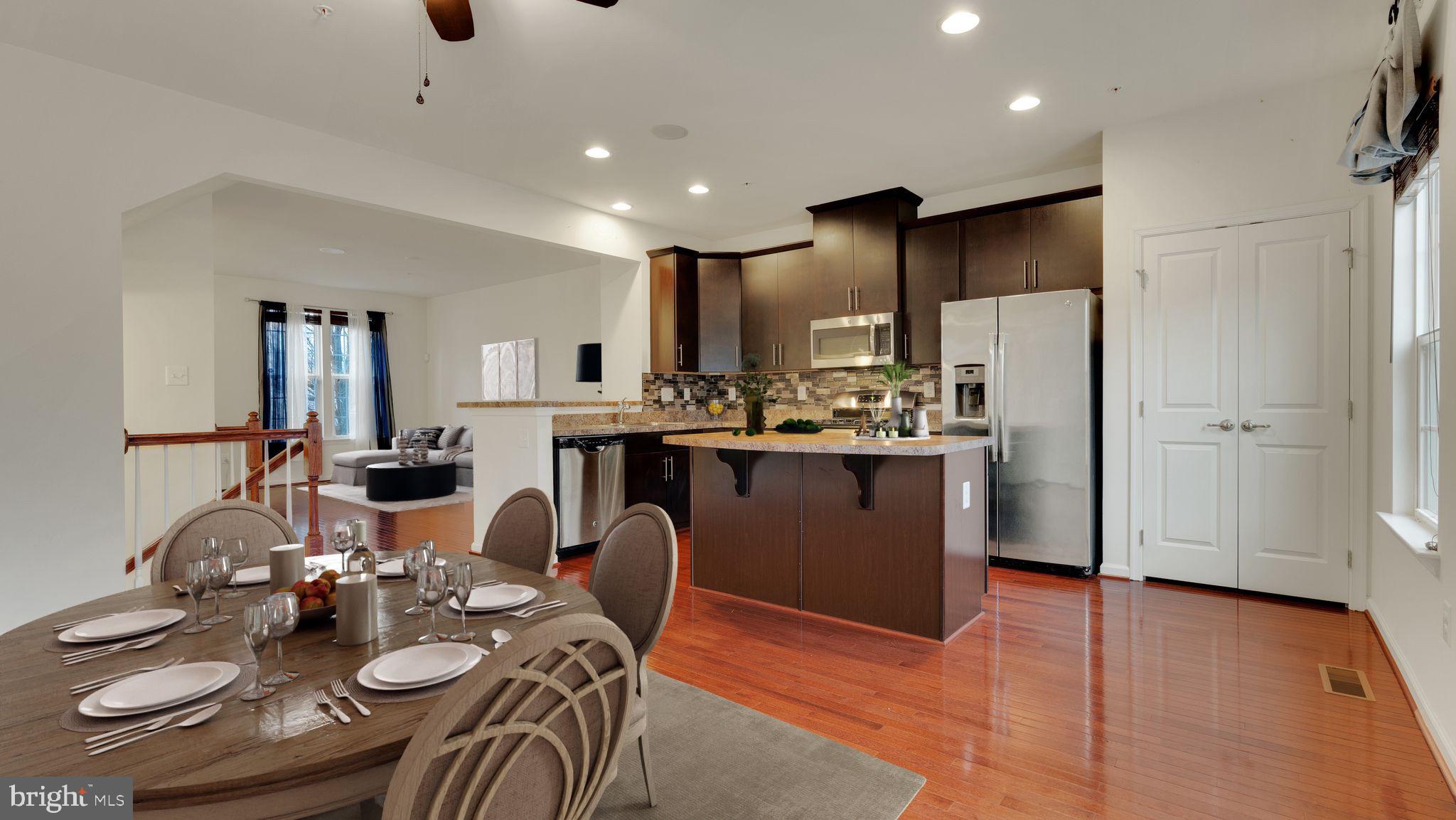 FIELDSIDE AT ST CHARLES - Residential